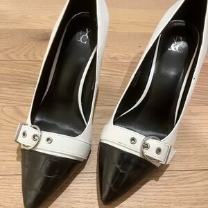 Style & Co Black & White Pointed Toe Buckle Pumps Size 9